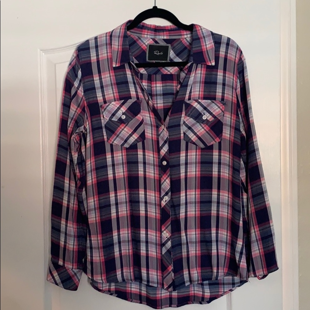Plaid Rails shirt in size small.